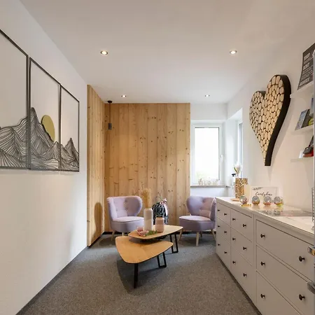 Bergmadl * Neustift im Stubaital